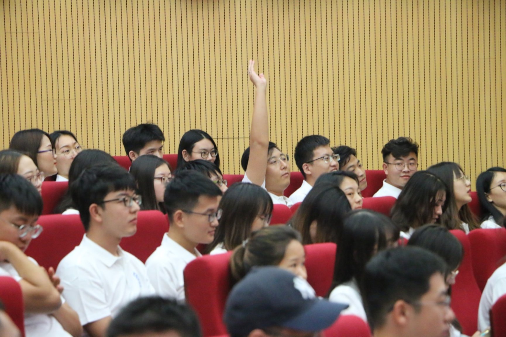 C:\Users\501\Desktop\成人a片开学典礼\IMG_6273.JPG